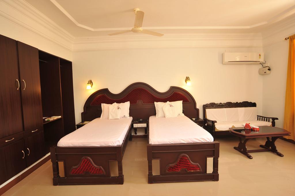 Indraprastha Beach Resort バルカラ エクステリア 写真