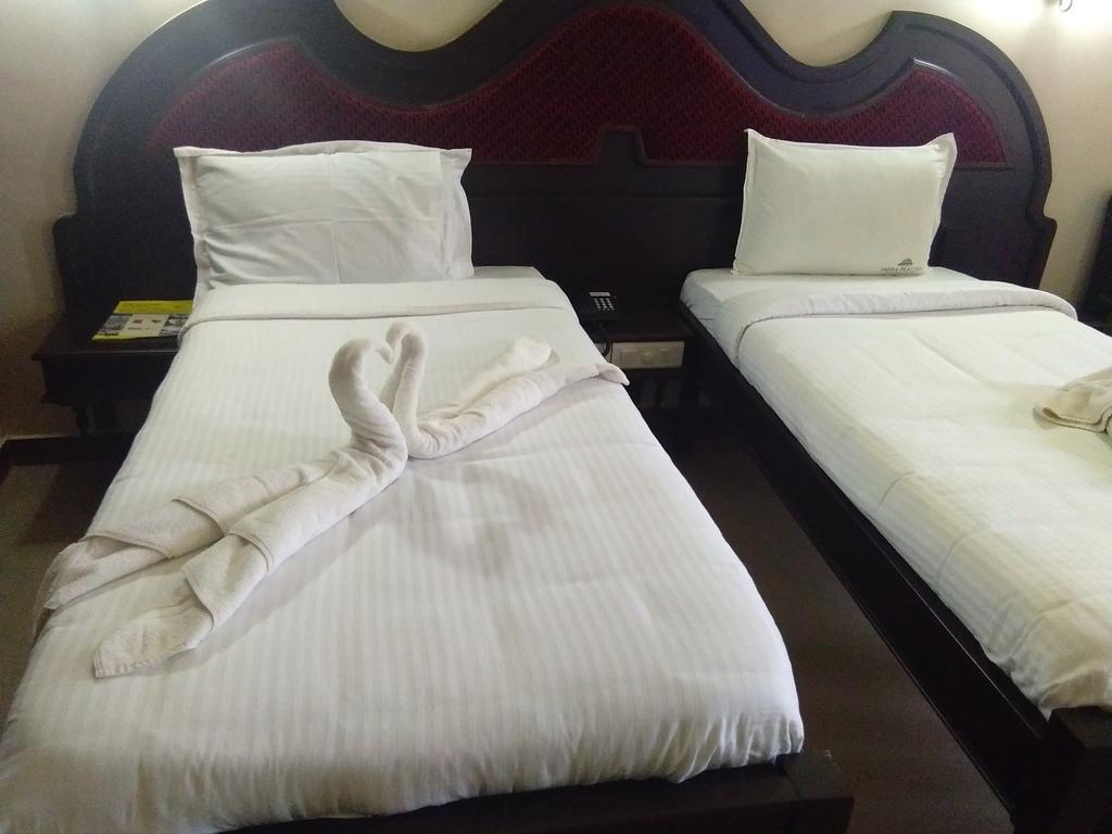 Indraprastha Beach Resort バルカラ エクステリア 写真